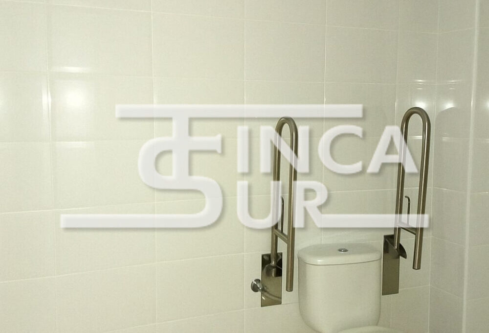 WhatsApp Image 2025-11-04 at 11.31.44 (1)