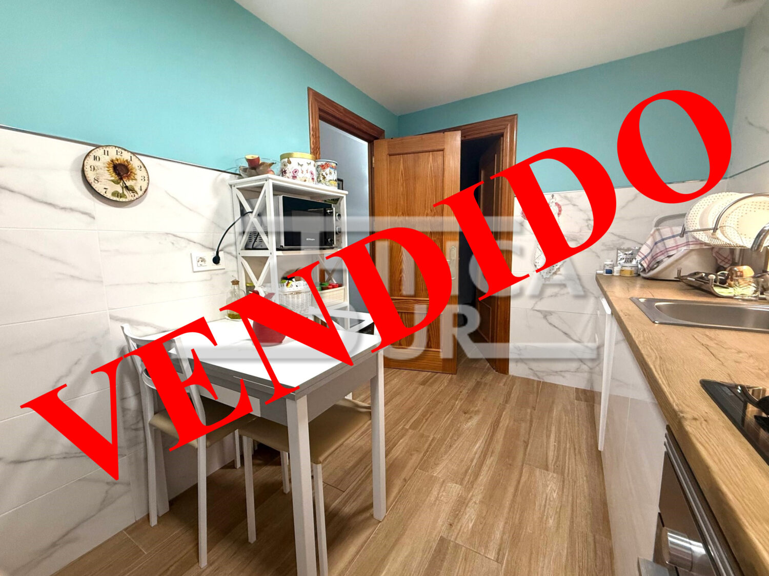 Piso de 2 dormitorios en Zona Plaza de Toros de Roquetas de Mar