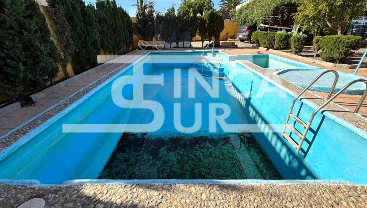 WhatsApp Image 2025-11-21 at 10.05.47 (1)