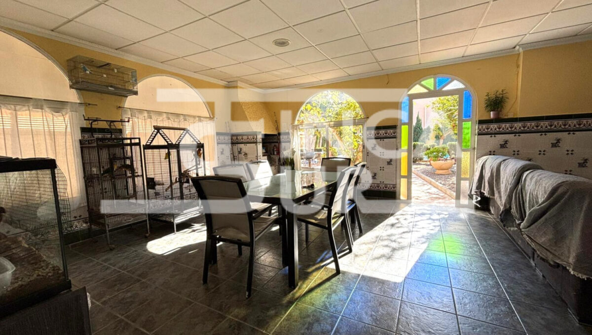 WhatsApp Image 2025-11-21 at 10.07.23 (5)