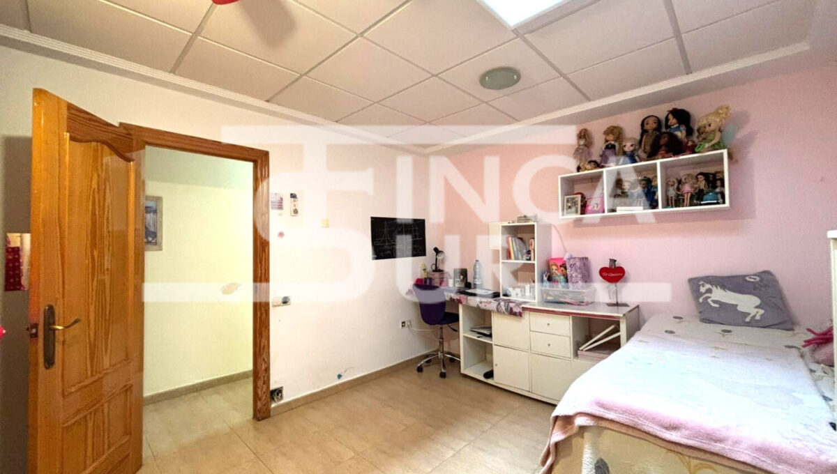 WhatsApp Image 2025-11-21 at 10.10.24 (1)