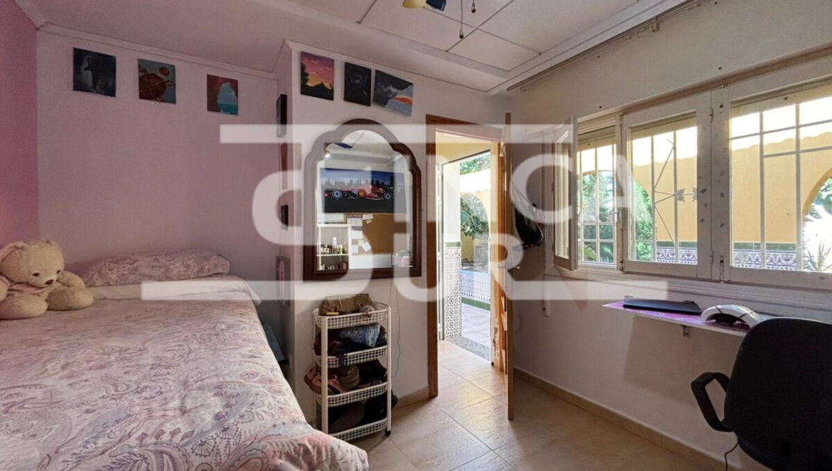 WhatsApp Image 2025-11-21 at 10.10.33 (2)